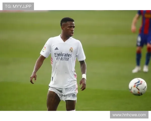 巴尔达诺呼吁维尼修斯克制言行以维护球队形象和个人声誉 巴尔达诺呼吁维尼修斯克制言行以维护球队形象和个人声誉